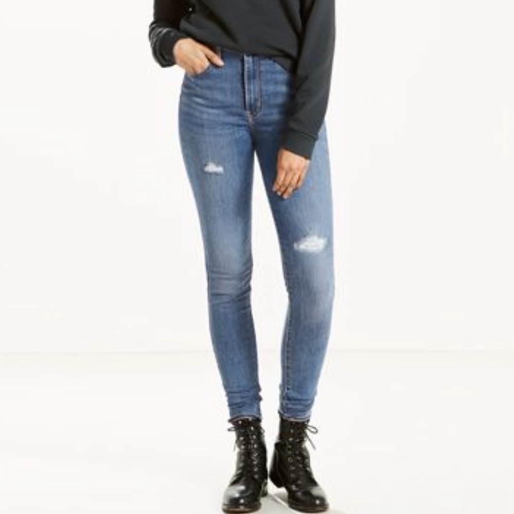 Levi’s Mile High Super Skinny in color “September Blue” 30x30